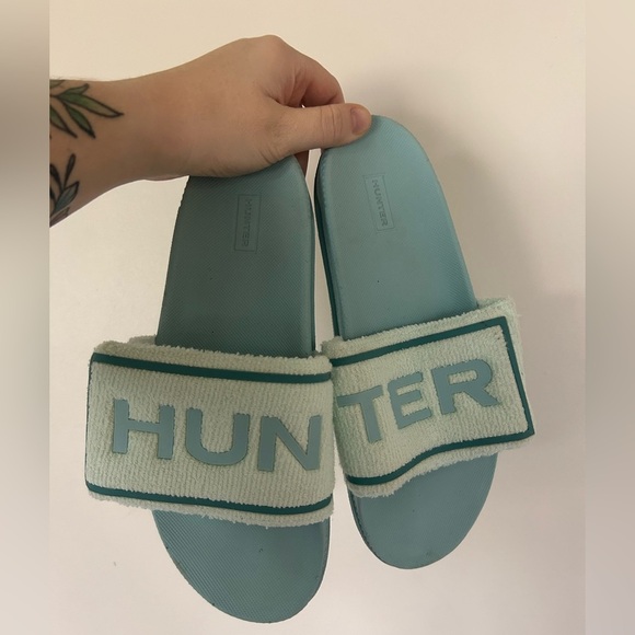 New Hunter Original Terry Towelling Logo Slides Women's Slip-on Sandals Green 7 - Picture 1 of 11